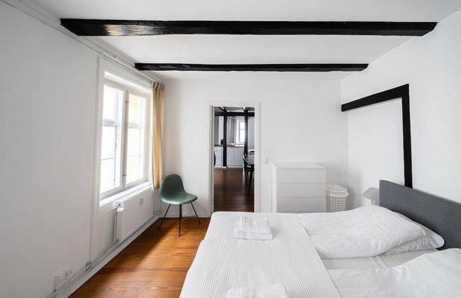 Charming City Apartment w 2-bedrooms - Foto 2