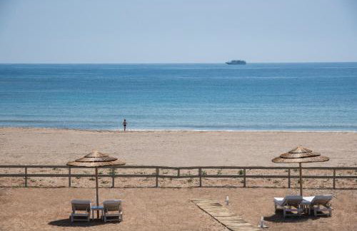 Cedar Bay Beachside Villas - Photo 44