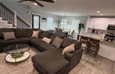 Modern new townhouse near Stone Mountain Sleeps 10 - Foto 14