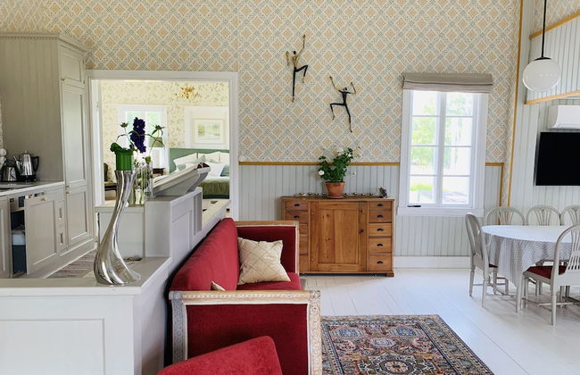 Rustic Luxury Lakeside House - Transformed Chapel - Foto 13