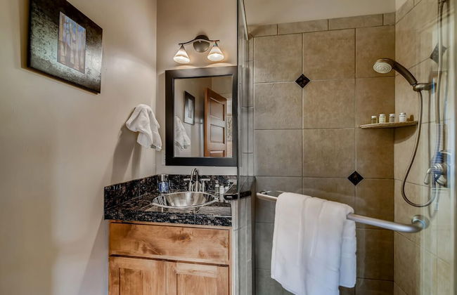 Old Town Loft Oasis With Amazing Rooftop Deck! - Foto 13