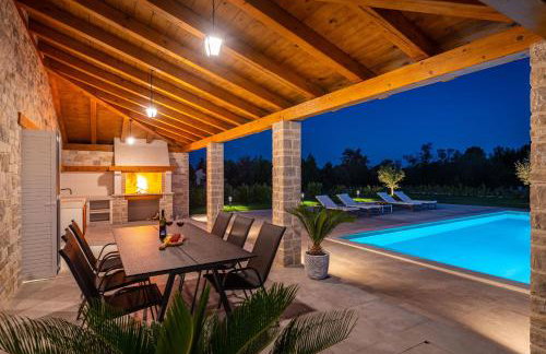 Exceptional Villa Idalia near ZADAR, NIN & QUEENS BEACH, Heated Pool, Privacy - Foto 11