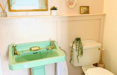 The Yellow cottage on the hill. - Foto 19