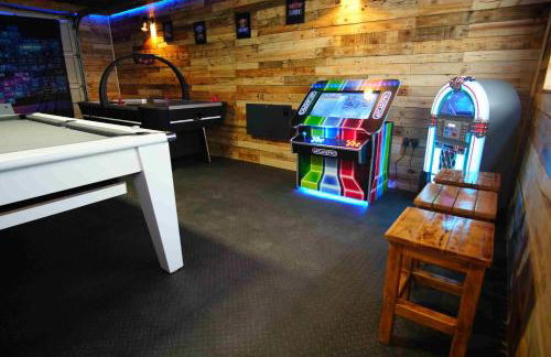 Northfield Cottage, Games & Arcade Room, Dog Friendly HS2, NEC, BHX, M42, Family Gatherings, Contractors, Hot Tube Hire Optional - Foto 11