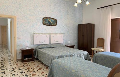 Casa Il Girasole, panoramica e a pochi passi dal centro di Malfa - Foto 25