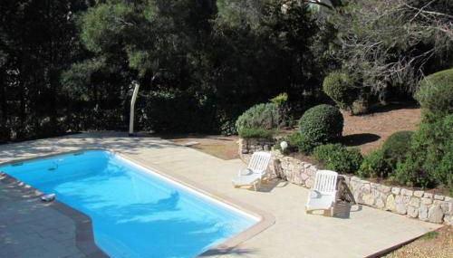 villa 8 pers, climatisée, piscine chauffée, un havre de paix sous les pins parasols - Foto 3, Garden view