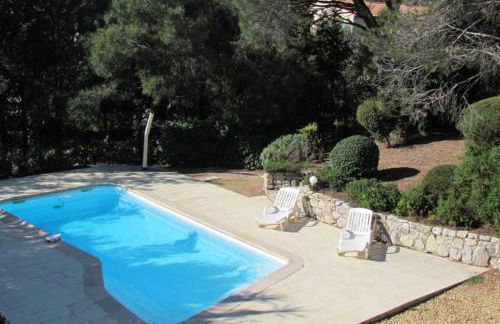 villa 8 pers, climatisée, piscine chauffée, un havre de paix sous les pins parasols - Foto 3