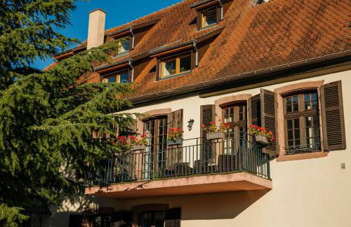 La Cure grand appartement familial 3 chambres avec terrasse et parking à 10 minutes de Colmar - Foto 4