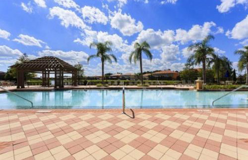 Family Nest 4-Bedroom Home Near Disney World - Photo 59