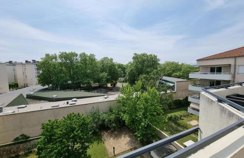 BnGo I Immense RoofTop Lyon I 2 chambres, 4 places parkings, 2 immenses terrasses, 8 personnes - Photo 14