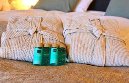 The Olive Tree - Photo 10