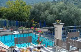 Serra Marina Rooms and Apartments - Foto 11