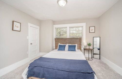 4 Bed 2 Bath Home by College Hill and Hospitals - Foto 14