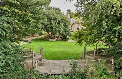 The Dale Manor - Foto 12