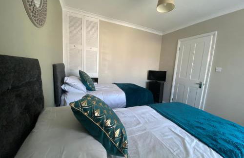 By Buildersbeds - Hill House 3 Bedrooms - Foto 5