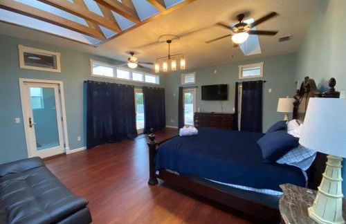 Castle, pvt pool, hot tub, beach, mini-golf, dock, fishing, ping pong - Foto 33