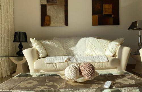 Sunny Retreat with Stunning View - Foto 12