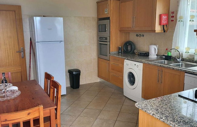 Charming 2-bed House in Ponta Delgada - Foto 11