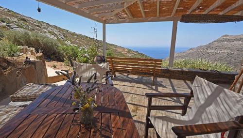 Traditional stone house 1bedroom, sea view, Syros - Foto 2