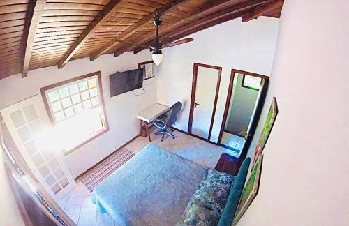 Búzios Praia da Ferradura Linda casa dentro de Condomínio com toda infraestrutura - água e luz inclusos na tarifa - Foto 44