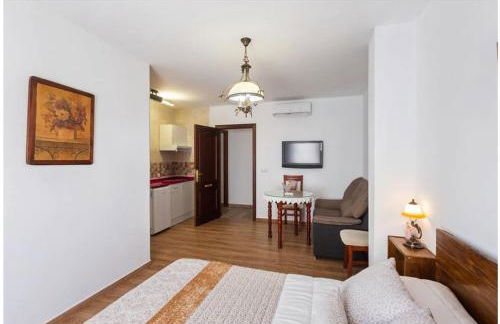 APARTAMENTO EN OLVERA CON GARAJE - Foto 5