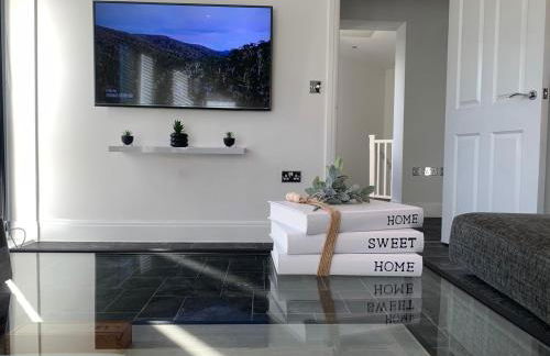 Luxury 2 Bedroom Northampton Townhouse with Balcony - Foto 8