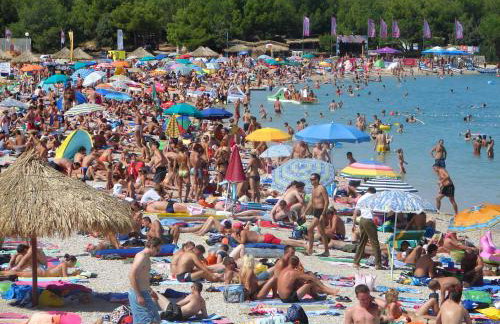 Apartment in Novalja with sea view, terrace, air conditioning, WiFi 3565-1 - Photo 3