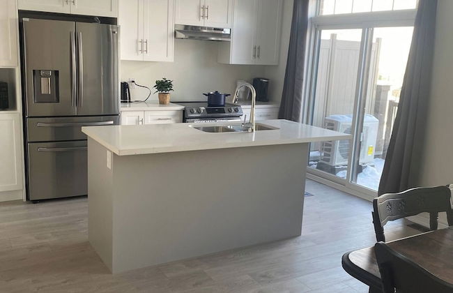 Luxurious Town House With x2 Cars Garage No01 - Foto 5