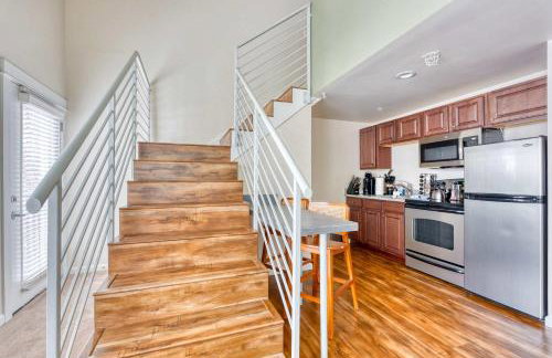 Elegant NW Portland Suites - Central Walkable Stay - Photo 12