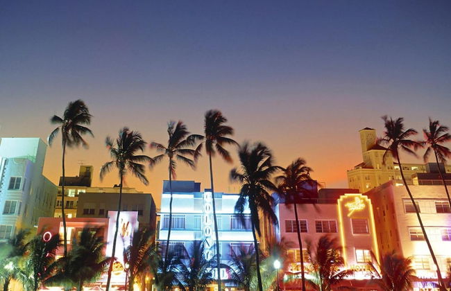 Best Deal 2BR Modern Beachfront Ocean Drive Wifi - Foto 46