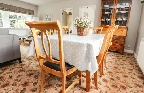 Grange House - Photo 9