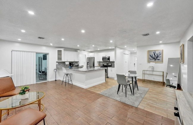 Villa Royale 4 Br Home W/ Pool And Hot Tub 4 Bedroom Villa by RedAwning - Foto 21