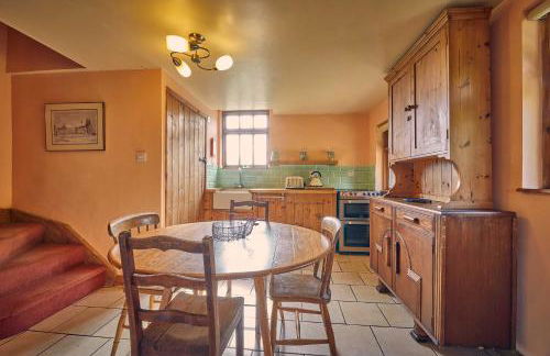 Host & Stay - The Red Brick Barn - Photo 21