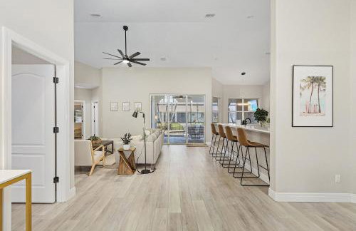 Villa w/ private heated saltwater pool, 4 BR, 7 beds - Foto 5