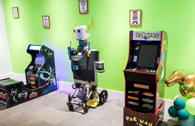 Entire Studio With Free Shuttle to Disney - Foto 28