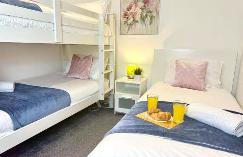 Evergreen Lodge - Two Bed Lux Flat - Parking, Garden, Patio, WIFI, Netflix - Close to Blenheim Palace & Oxford - F3 - Photo 29