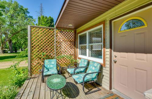 Dog-Friendly Watertown Vacation Rental with Deck - Foto 19