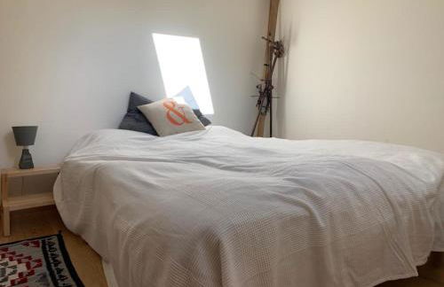 Amazing Mt Blanc View 2 Bed, Parking, 10mins walk - Photo 7