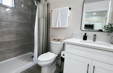 Sea & Sun Getaway near Seaworld - Foto 30