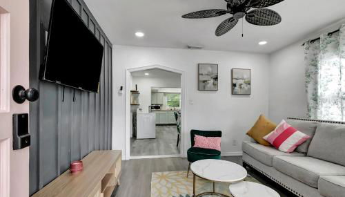 Midnight Mocha your dreamy gateway near downtown - Foto 5