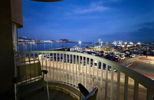 Villa Anita, primera linea de playa en la mejor zona de Águilas - Foto 3