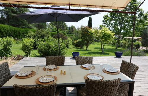 Bastide Magnolia - Gite et chambres d 'hôtes Les dépendances, Roussillon - Foto 27