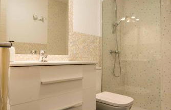 Apartamentos AL PASO DE TOLEDO, Puy du Fou a 10km - Photo 6