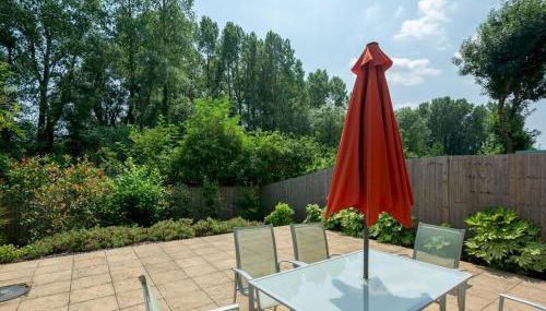 Cheerful 2-Bedroom house with Private parking - Pass the Keys - Foto 4, Other