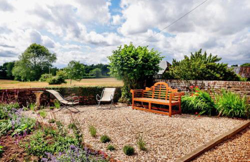 Gorgeous English Farmhouse Holiday Cottage for 9 and a half - Foto 27