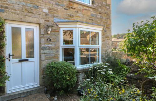 10 Old School Close - Photo 2