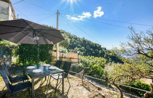 2 Bedroom Amazing Apartment In Semorile - Foto 12