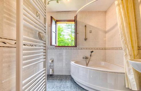 Pet Friendly Home In Trémolat - Foto 33