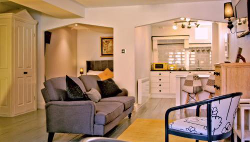 City Studios - Photo 1