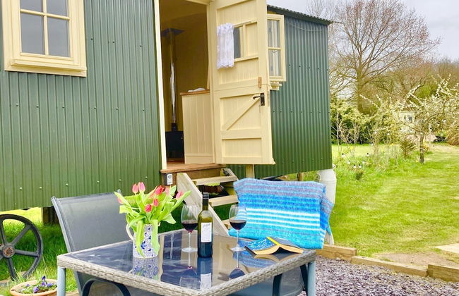 Oxton Hill Hideaway - Photo 42